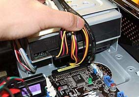 台式电脑机箱怎么接电源线 主机主板电源线安装方法