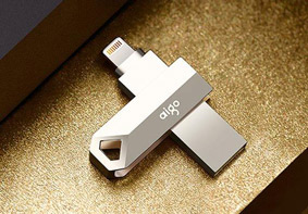 U盘插入电脑打不开提示请将磁盘插入驱动器的解决方法