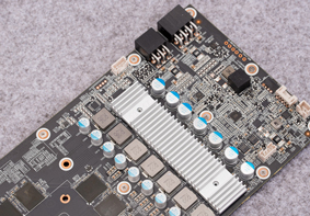 装机成本再次提升 固态电容价格上涨