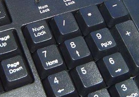 电脑键盘numlock键失灵无法输入数字的解决方法