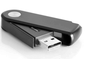 U盘插入电脑后打不开提示请将磁盘插入驱动器怎么办