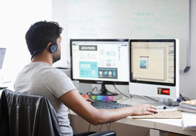 电脑显示器屏幕显示模糊的解决方法