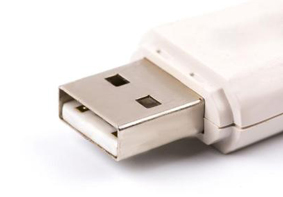 怎么让U盘在电脑上无法使用 Win7系统禁止使用U盘的方法