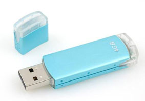 电脑插入U盘后文件变成乱码的解决办法