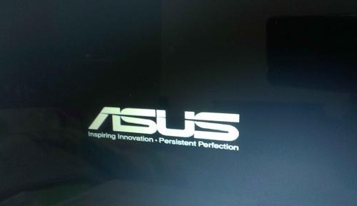 华硕N551JM（暗夜火神）笔记本开机画面