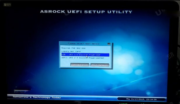 在启动选项窗口中选择usb：UFD2.0
