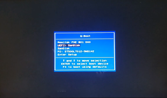 在启动选项窗口中选择uefi：SanDisk