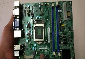 宏碁H61H2-AD主板通过BIOS设置U盘启动的方法步骤