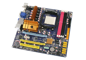 捷波悍马HZ02主板进入BIOS设置U盘启动的详细介绍