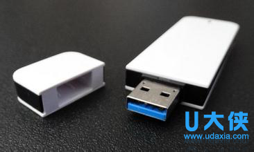 U盘USB2.0跟USB3.0区别